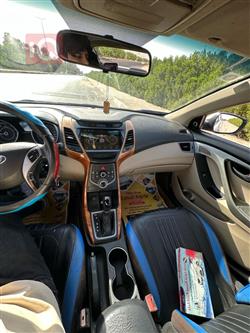 هیوندای ئەلەنترا